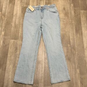Womens NWT Universal‎ Thread Vintage Bootcut Stretch Denim Jeans